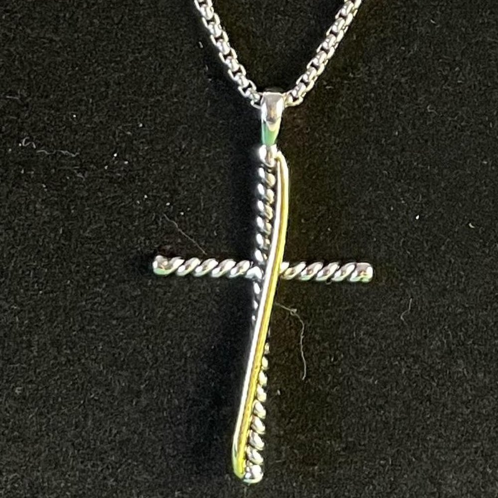 David Yurman Crossover Cross Pendant in Sterling Silver with 18K Yellow Gold